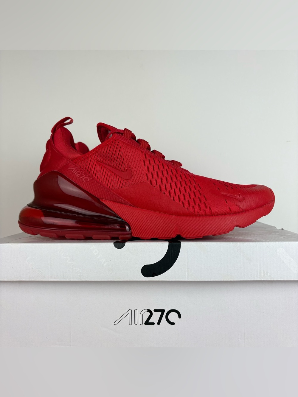 Nike Air Max 270 Sneakers
